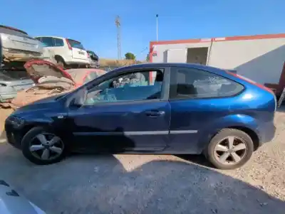 Veicolo di demolizione ford focus berlina (cap) g6da.g6db.g6dd dell'anno 2004 alimentato 