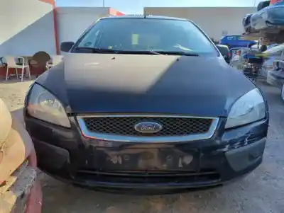 Veicolo di demolizione ford focus berlina (cap) g6da.g6db.g6dd dell'anno 2004 alimentato 