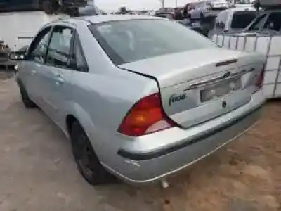Veicolo di demolizione ford focus turnier (cak) ffda dell'anno 1998 alimentato 