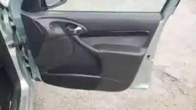 Veicolo di demolizione ford focus turnier (cak) ffda dell'anno 1998 alimentato 