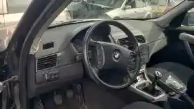 Veículo de Sucata bmw x3 (e83) m47n204d4.204d4.m47d20o2.11000441266 do ano 2004 alimentado 