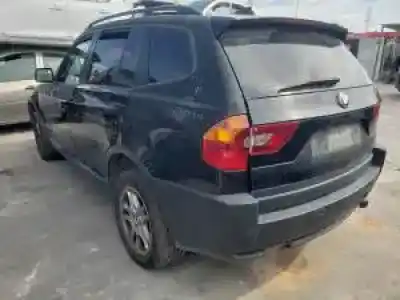 Veículo de Sucata bmw x3 (e83) m47n204d4.204d4.m47d20o2.11000441266 do ano 2004 alimentado 