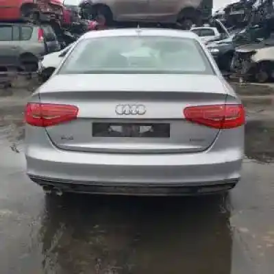 Veículo de Sucata audi a4 berlina (b8) cjeb do ano 2007 alimentado 