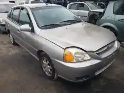 Veículo de Sucata kia rio (dc) a3e.a3d do ano 2002 alimentado 