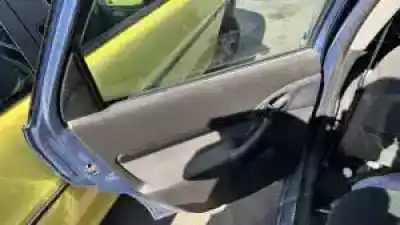 Veículo de Sucata ford focus turnier (cak) c9dc do ano 1998 alimentado 