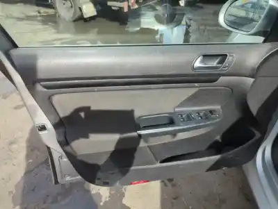 Verschrottungsfahrzeug volkswagen golf vi (5k1) cbz des jahres 2010 angetrieben 