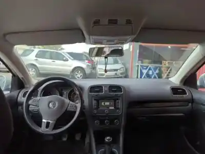 Verschrottungsfahrzeug volkswagen golf vi (5k1) cbz des jahres 2010 angetrieben 