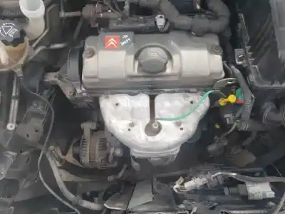 Veículo de Sucata citroen c2 (jm_) 1.6 do ano 2003 alimentado 