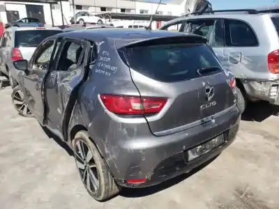 Scrapping Vehicle renault clio iv k9k629 of the year 2015 powered 