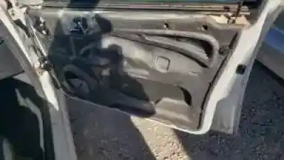 Veicolo di demolizione volkswagen polo berlina (6n2) d-aef dell'anno 1999 alimentato 