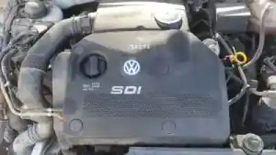 Veicolo di demolizione volkswagen polo berlina (6n2) d-aef dell'anno 1999 alimentato 