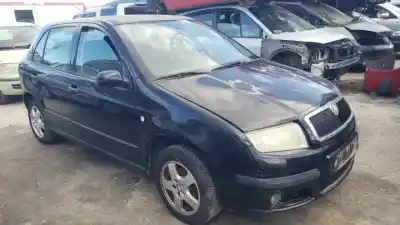 Veículo de Sucata skoda fabia (6y2/6y3) bme do ano 2000 alimentado 