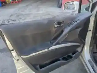 Veículo de Sucata toyota corolla verso (r1) 1cdftv do ano 2004 alimentado 