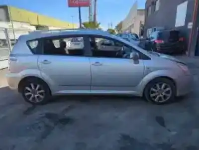 Veículo de Sucata toyota corolla verso (r1) 1cdftv do ano 2004 alimentado 
