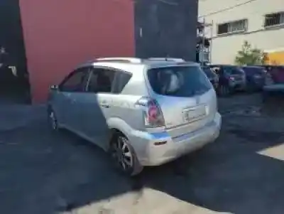 Veículo de Sucata toyota corolla verso (r1) 1cdftv do ano 2004 alimentado 