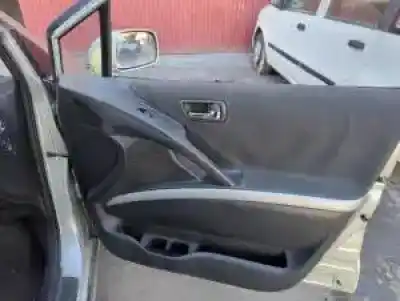 Veículo de Sucata toyota corolla verso (r1) 1cdftv do ano 2004 alimentado 