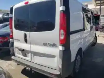 Veículo de Sucata renault trafic combi (ab 4.01) g9u630 do ano 2006 alimentado 