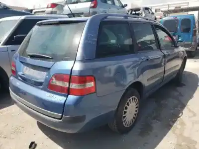 Здавання транспортного засобу fiat stilo multi wagon (192) 192a1000.937a7000 року 2003 потужний 