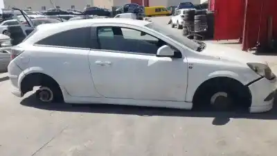 Scrapping Vehicle opel astra gtc z17dtj of the year 2006 powered 