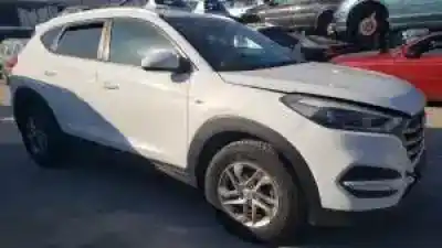 Vehicul casat hyundai tucson (tl) d4fd al anului 2015 alimentat 