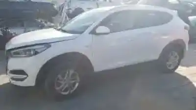 Vehicul casat hyundai tucson (tl) d4fd al anului 2015 alimentat 