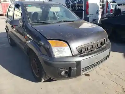 Здавання транспортного засобу ford fusion (cbk) f6ja.f6jb року 2002 потужний 