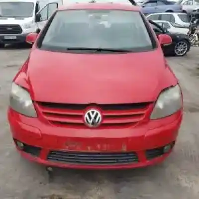 Sloopvoertuig volkswagen golf plus (5m1) azv.bkd van het jaar 2005 aangedreven 