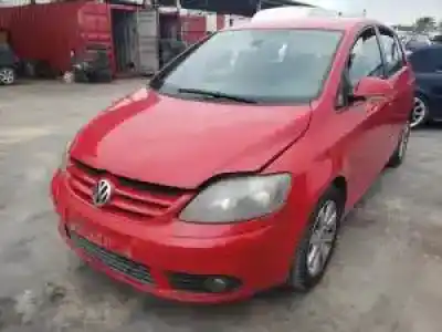 Veículo de Sucata VOLKSWAGEN GOLF PLUS (5M1) AZV.BKD do ano 2005 alimentado 