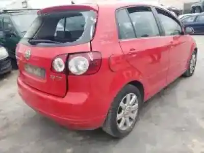 Sloopvoertuig volkswagen golf plus (5m1) azv.bkd van het jaar 2005 aangedreven 