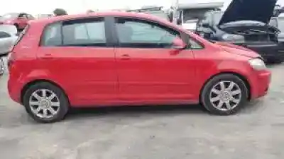 Sloopvoertuig volkswagen golf plus (5m1) azv.bkd van het jaar 2005 aangedreven 