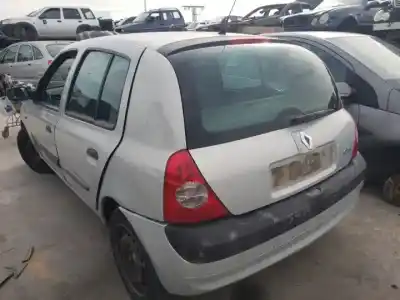 Здавання транспортного засобу renault clio ii fase ii (b/cb0) d7f726.d7fg7 року 2001 потужний 