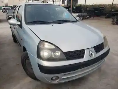 Здавання транспортного засобу renault clio ii fase ii (b/cb0) d7f726.d7fg7 року 2001 потужний 