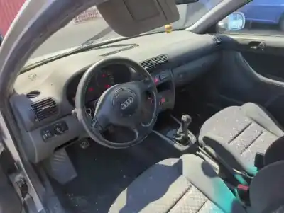 Здавання транспортного засобу audi a3 (8l) ahf.asv року 2000 потужний 
