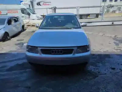 Здавання транспортного засобу audi a3 (8l) ahf.asv року 2000 потужний 