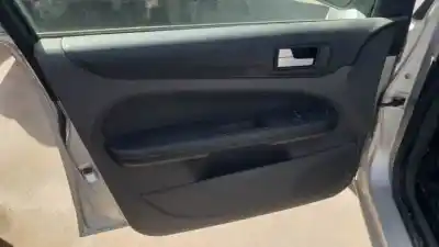 Veículo de Sucata ford focus berlina (cap) d/hhda do ano 2005 alimentado 