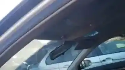 Veículo de Sucata audi a4 berlina (8e) avf.awx do ano 2001 alimentado 