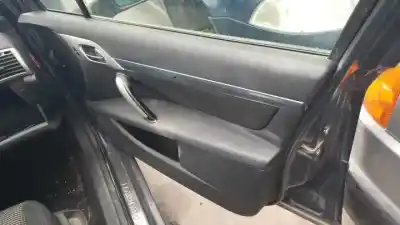 Veículo de Sucata peugeot 407 9hydv6ted4.9hz do ano 2006 alimentado 