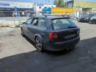 Scrapping Vehicle audi a4 avant (8e) avf of the year 2001 powered 