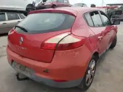 Veículo de Sucata renault megane iii berlina 5 p k4m858 do ano 2008 alimentado 