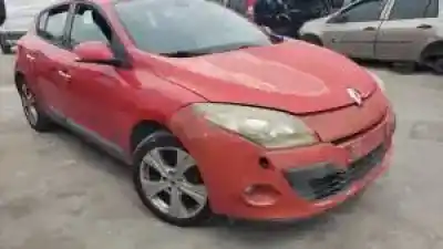 Veículo de Sucata renault megane iii berlina 5 p k4m858 do ano 2008 alimentado 