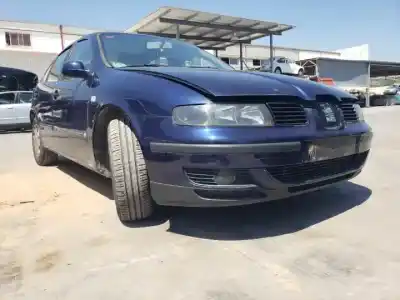 Здавання транспортного засобу seat leon (1m1) agr року 1999 потужний 