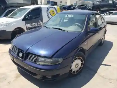 Здавання транспортного засобу seat leon (1m1) agr року 1999 потужний 