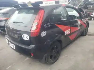 Veículo de Sucata ford fiesta (cbk) fxja.fxjb do ano 2005 alimentado 