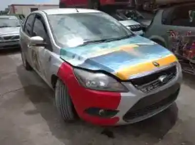 Veicolo di demolizione ford focus lim. (cb4) g8da. g8db. g8dd. g8de. g8df dell'anno 2010 alimentato 