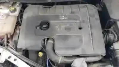 Veicolo di demolizione ford focus lim. (cb4) g8da. g8db. g8dd. g8de. g8df dell'anno 2010 alimentato 