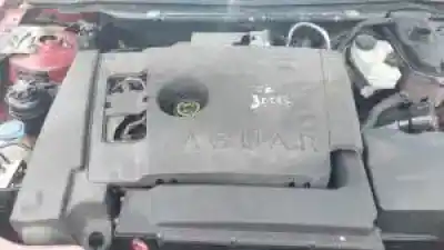 Véhicule à la ferraille jaguar x-type d/6g de l'année 2003 alimenté 