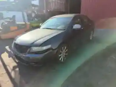 Veículo de Sucata HONDA ACCORD TOURER (CN/CM) K24A3 do ano 2003 alimentado 