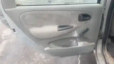 Здавання транспортного засобу renault                                            scenic (ja..)                                                                                                                                                                                                                                              k4m701 року 1999 потужний 