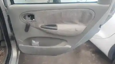 Здавання транспортного засобу renault                                            scenic (ja..)                                                                                                                                                                                                                                              k4m701 року 1999 потужний 