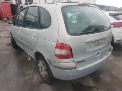 Здавання транспортного засобу renault                                            scenic (ja..)                                                                                                                                                                                                                                              k4m701 року 1999 потужний 